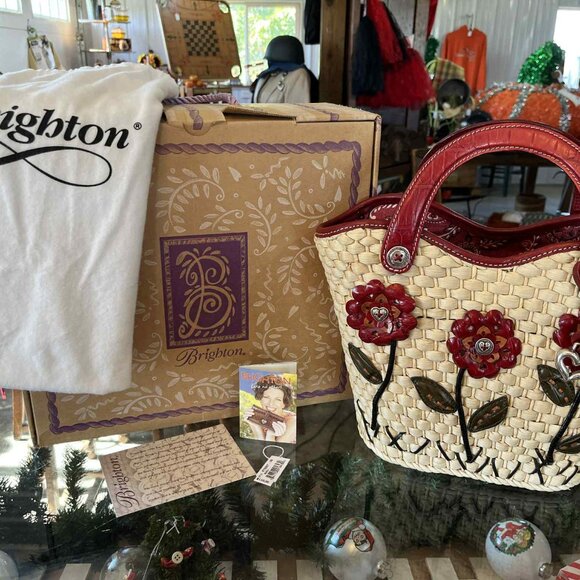 BRIGHTON BEVERLY STRAW FLORAL DEEP RED LEATHER HANDBAG/TOTE W/BOX AND BAG - Picture 1 of 9